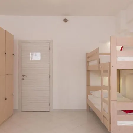 Free Bird - Bed In Four Bed Mixed 2 Tatil Evi *