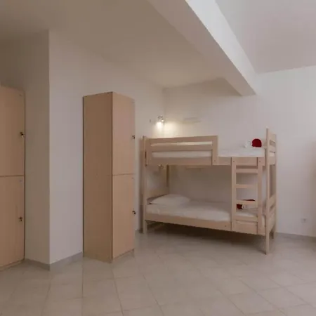 Dom wakacyjny Free Bird - Bed In Four Bed Mixed 2 *